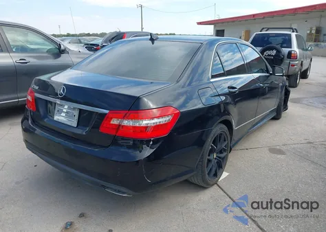 2011 Mercedes-Benz E 350 z USA, uszkodzony, nr VIN WDDHF5GB4BA343693